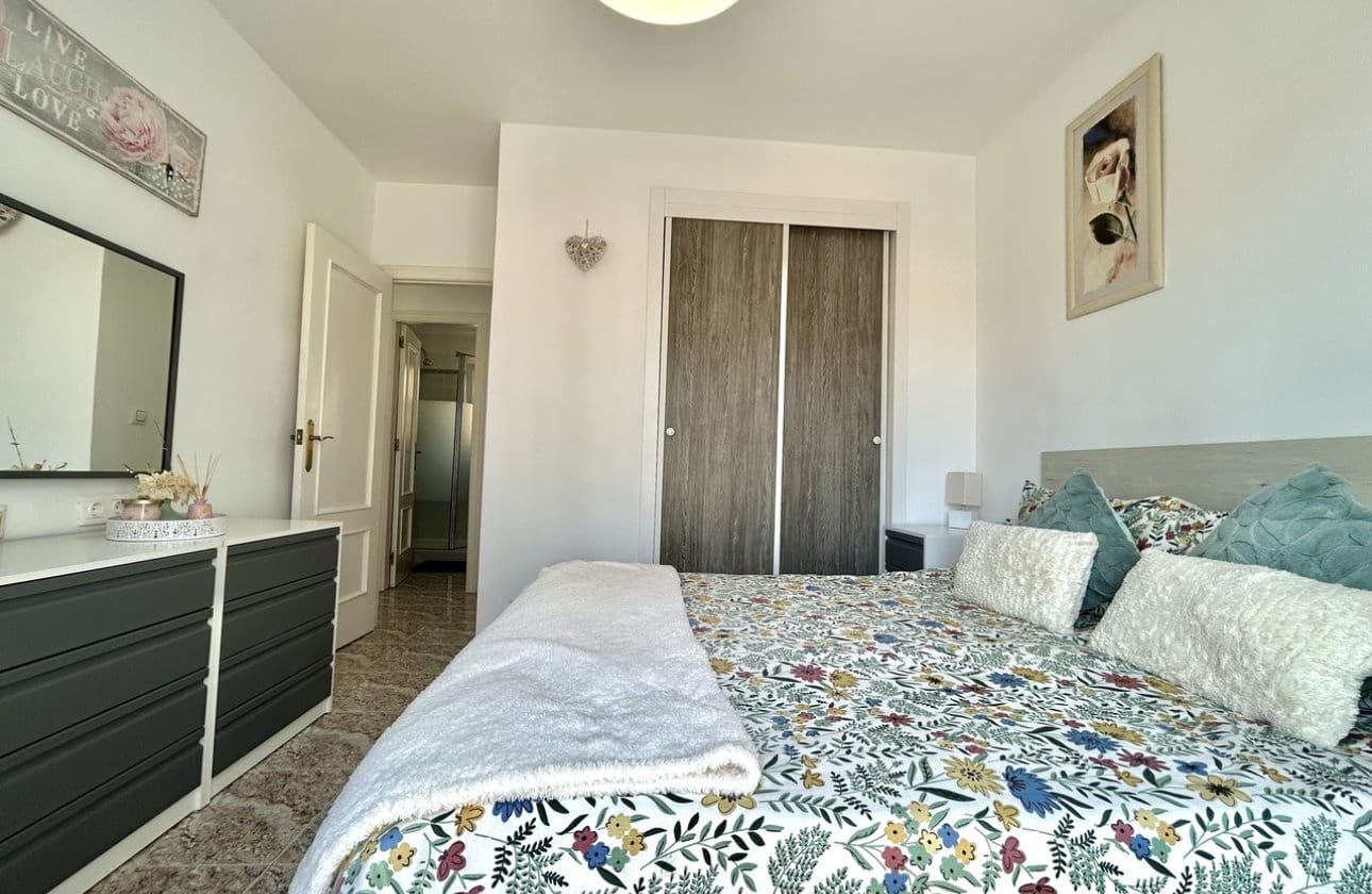 3 soveværelse Byhus til salg i Cabo Roig med swimmingpool garage - € 219.995 (Ref: 10142659)