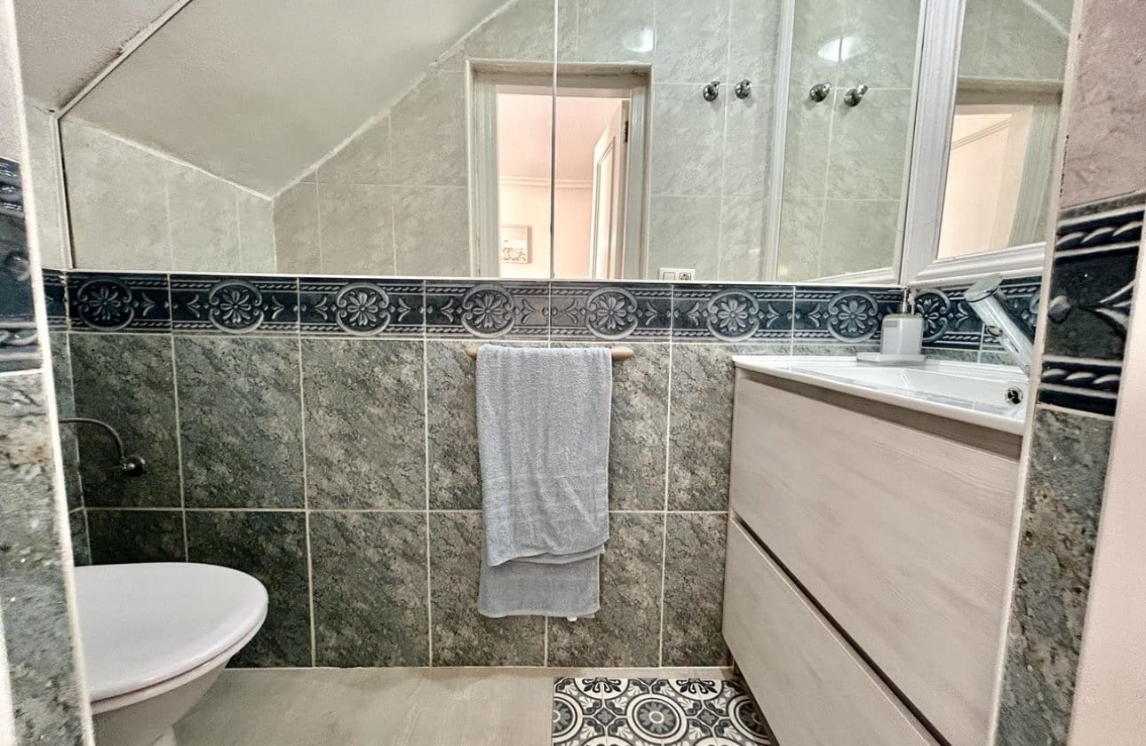 3 soveværelse Byhus til salg i Cabo Roig med swimmingpool garage - € 219.995 (Ref: 10142659)