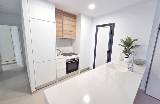 Ático de 2 habitaciones en Pinar de Campoverde, Pilar de la Horadada en venta con piscina - 362.000 € (Ref: 10142661)