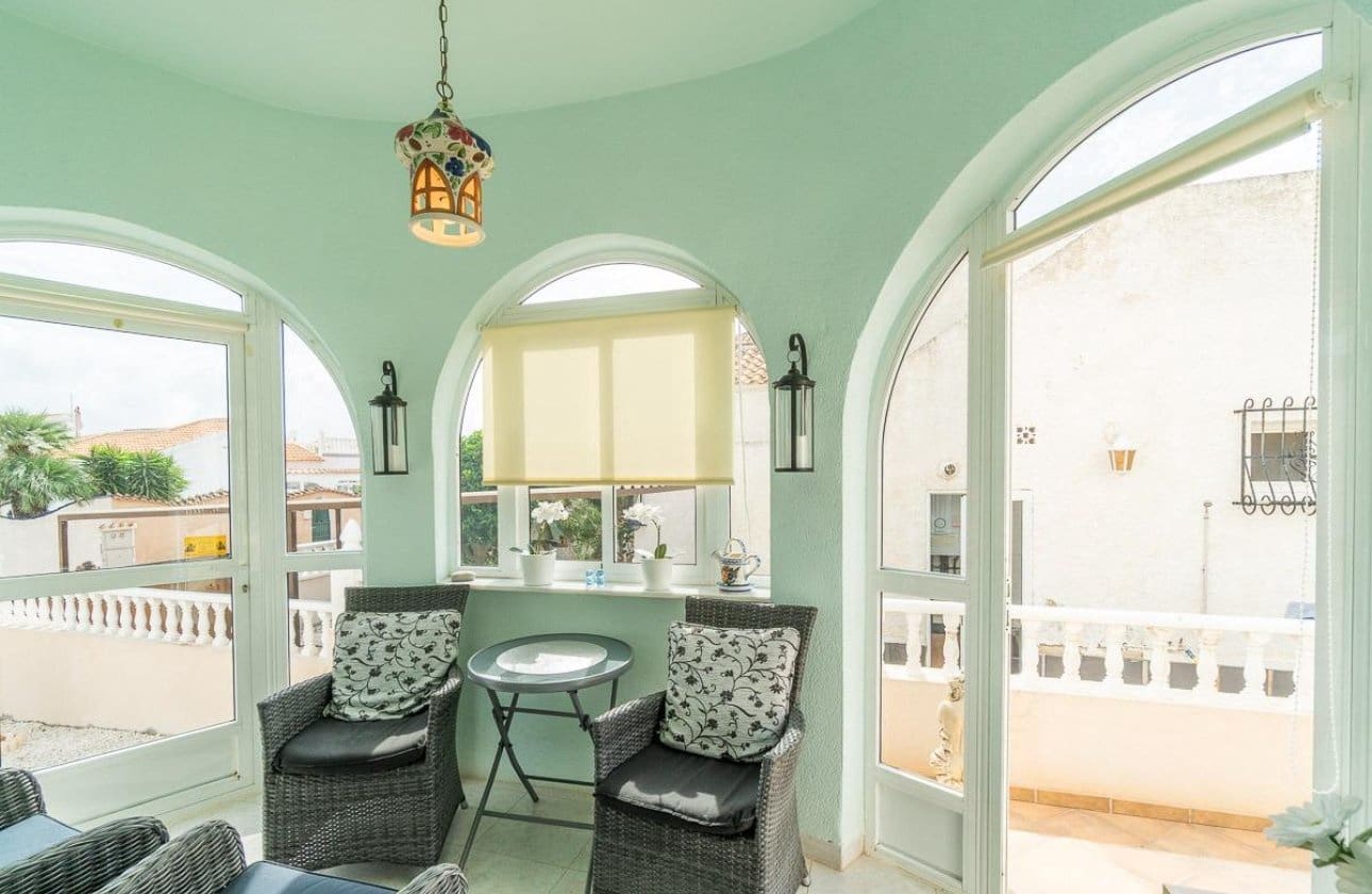 2 soveværelse Villa til salg i La Florida - € 220.000 (Ref: 10147458)