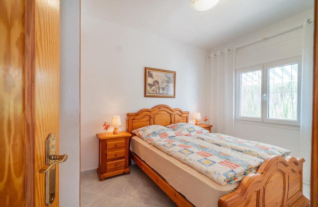 2 soveværelse Villa til salg i La Florida - € 220.000 (Ref: 10147458)