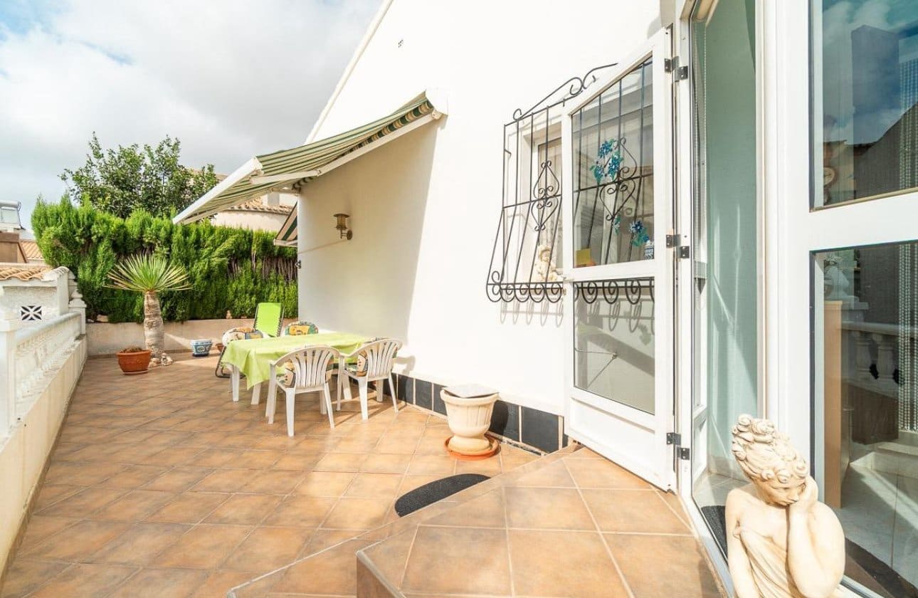 2 soveværelse Villa til salg i La Florida - € 220.000 (Ref: 10147458)