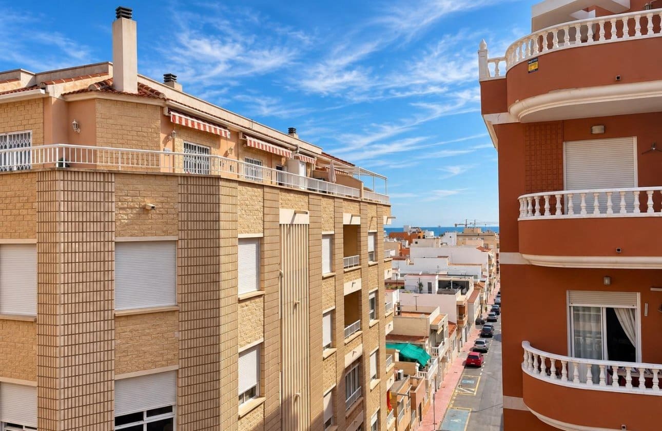 2 camera da letto Appartamento in vendita in Torrevieja con garage - 139.900 € (Rif: 10147459)