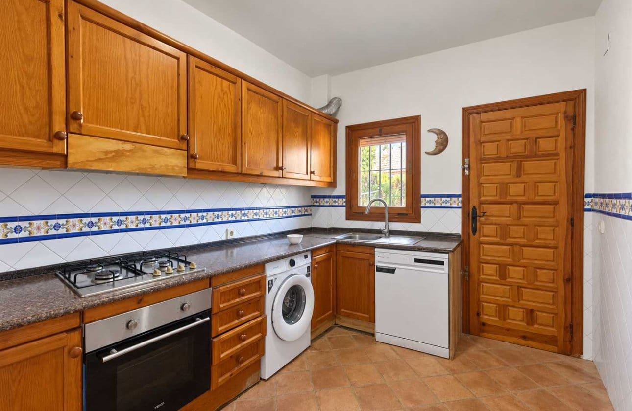 4 bedroom Villa for sale in Cabo Roig with pool garage - € 749,950 (Ref: 10154909)