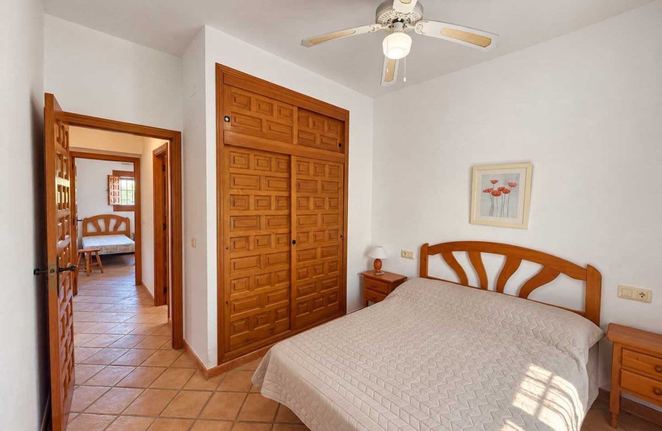 4 bedroom Villa for sale in Cabo Roig with pool garage - € 749,950 (Ref: 10154909)
