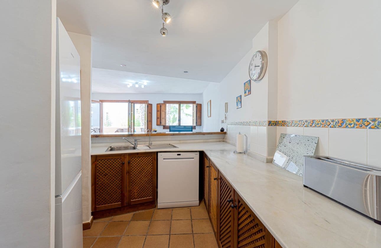 2 camera da letto Appartamento sulla Spiaggia in vendita in Orihuela Costa con piscina garage - 289.000 € (Rif: 10154910)
