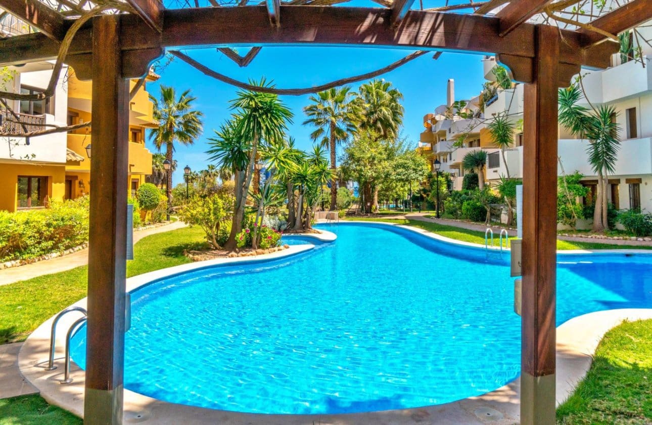 2 camera da letto Appartamento sulla Spiaggia in vendita in Orihuela Costa con piscina garage - 289.000 € (Rif: 10154910)