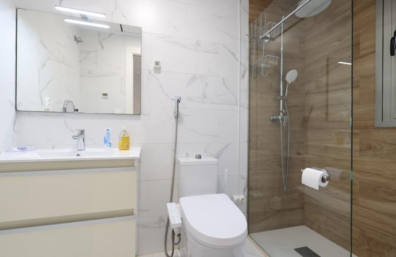 3 slaapkamer Villa te koop in Orihuela Costa met zwembad - € 450.000 (Ref: 10159750)
