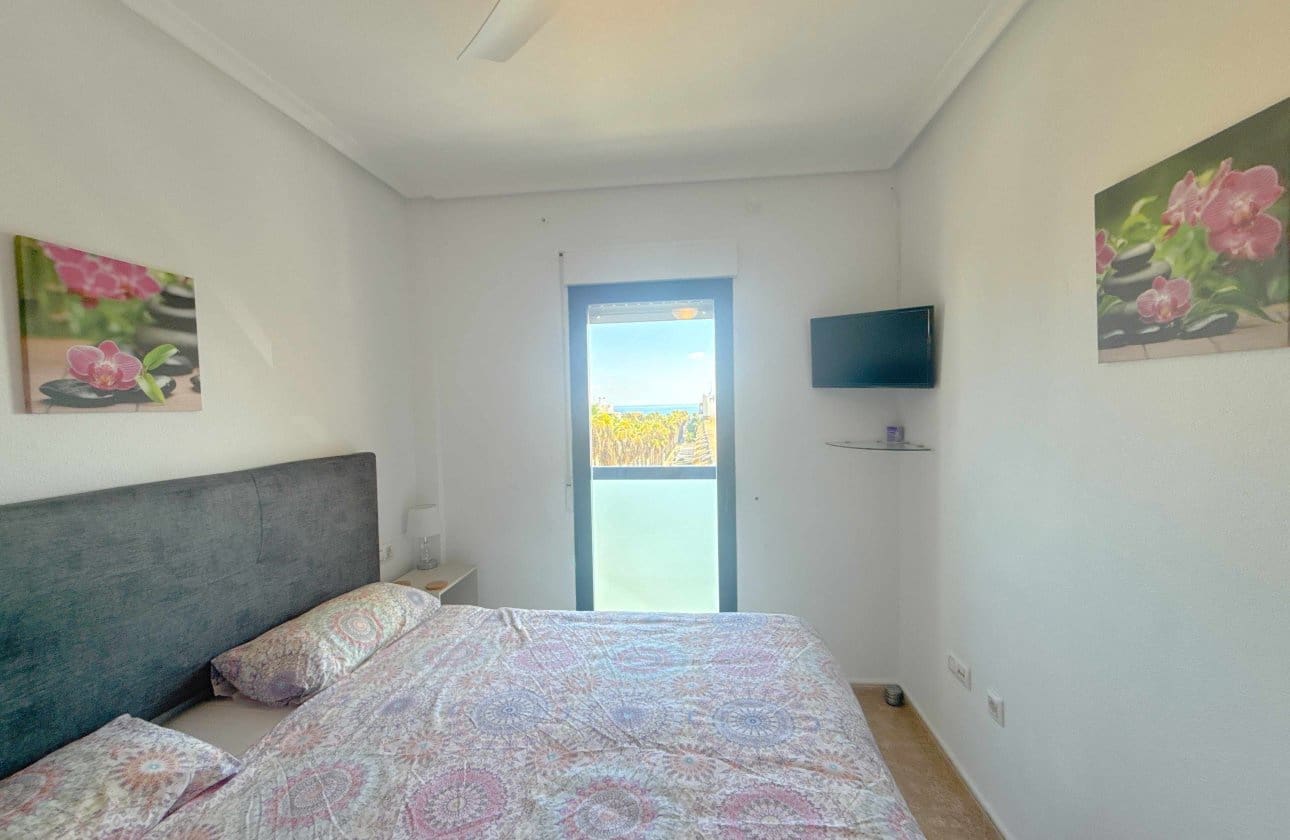 2 sovrum Takvåning till salu i Cabo Roig med pool garage - 219 950 € (Ref: 10159751)