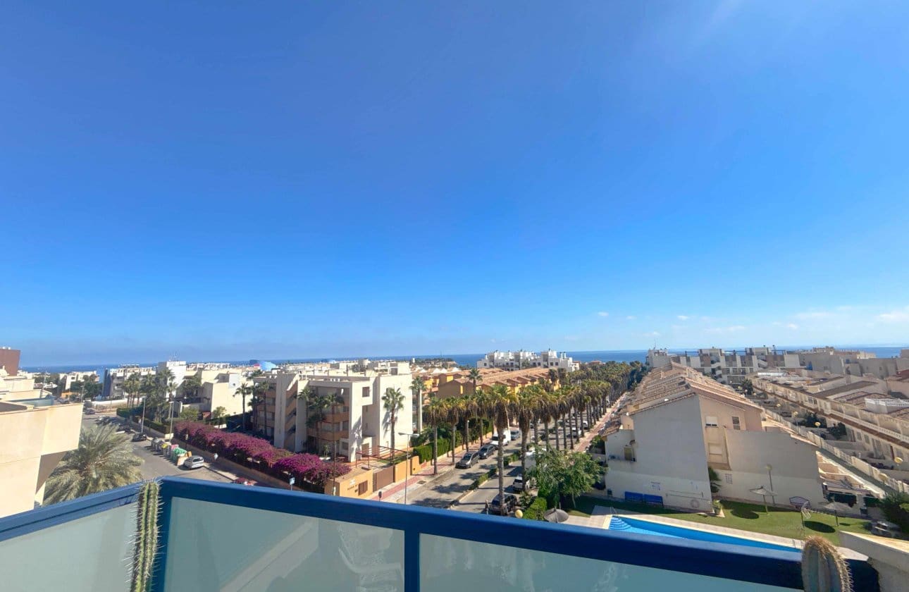 2 sovrum Takvåning till salu i Cabo Roig med pool garage - 219 950 € (Ref: 10159751)