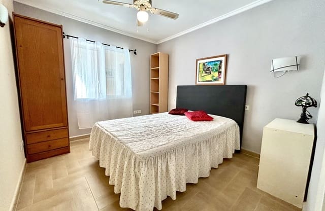 3 Zimmer Haus zu verkaufen in El Chaparral, Torrevieja - 199.000 € (Ref: 10168768)