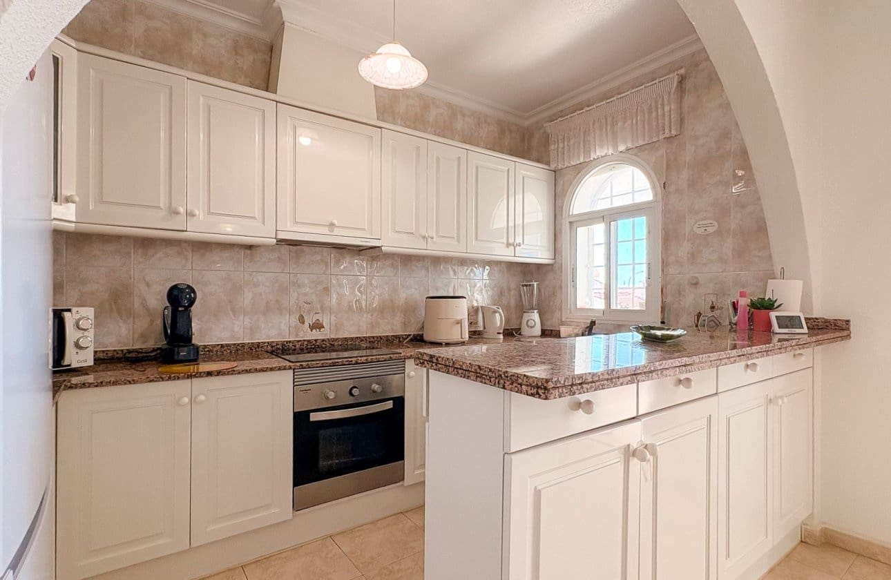 4 bedroom Villa for sale in Ciudad Quesada with pool - € 695,000 (Ref: 10171095)