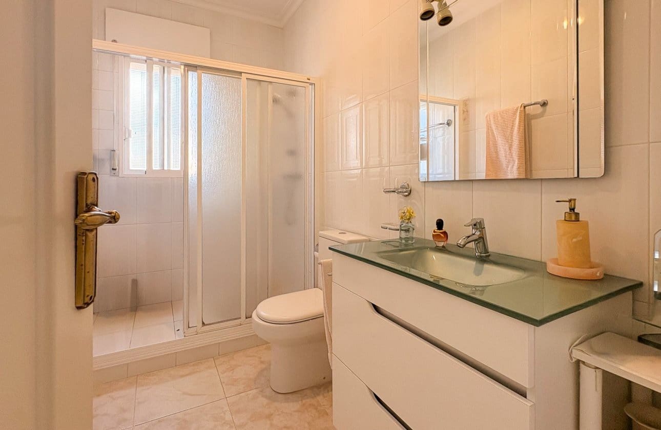 4 bedroom Villa for sale in Ciudad Quesada with pool - € 695,000 (Ref: 10171095)