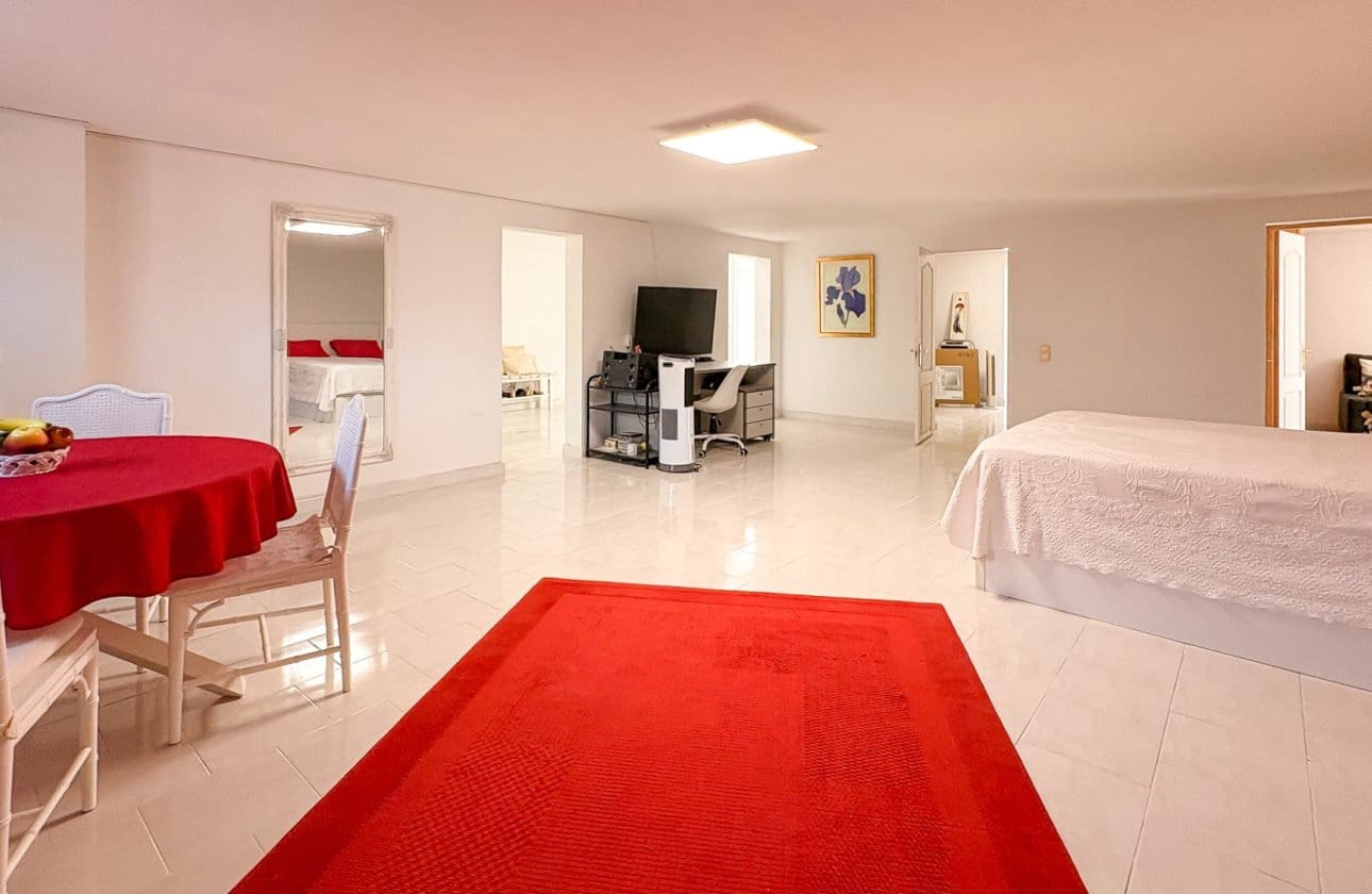 4 bedroom Villa for sale in Ciudad Quesada with pool - € 695,000 (Ref: 10171095)
