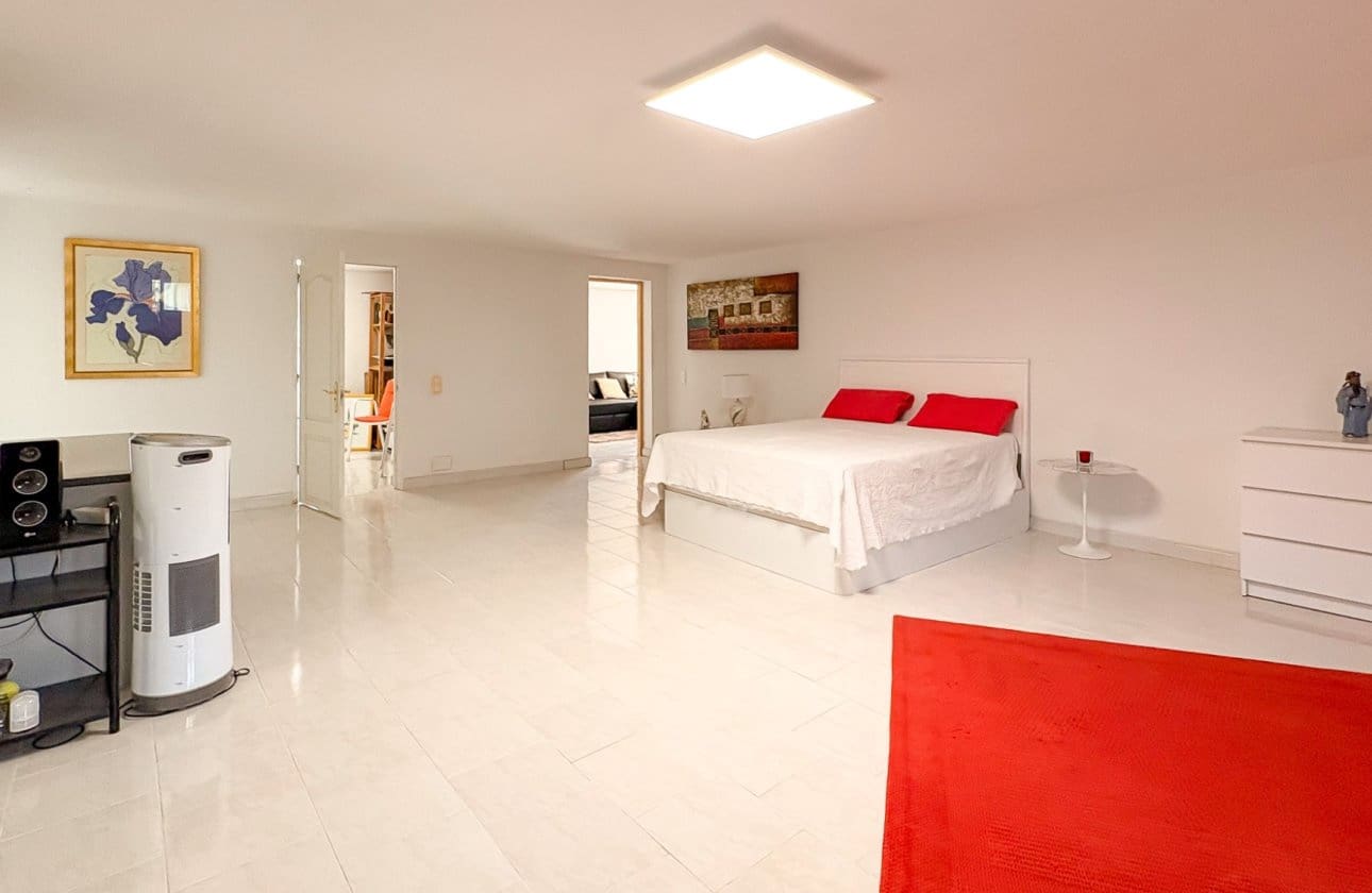 4 bedroom Villa for sale in Ciudad Quesada with pool - € 695,000 (Ref: 10171095)