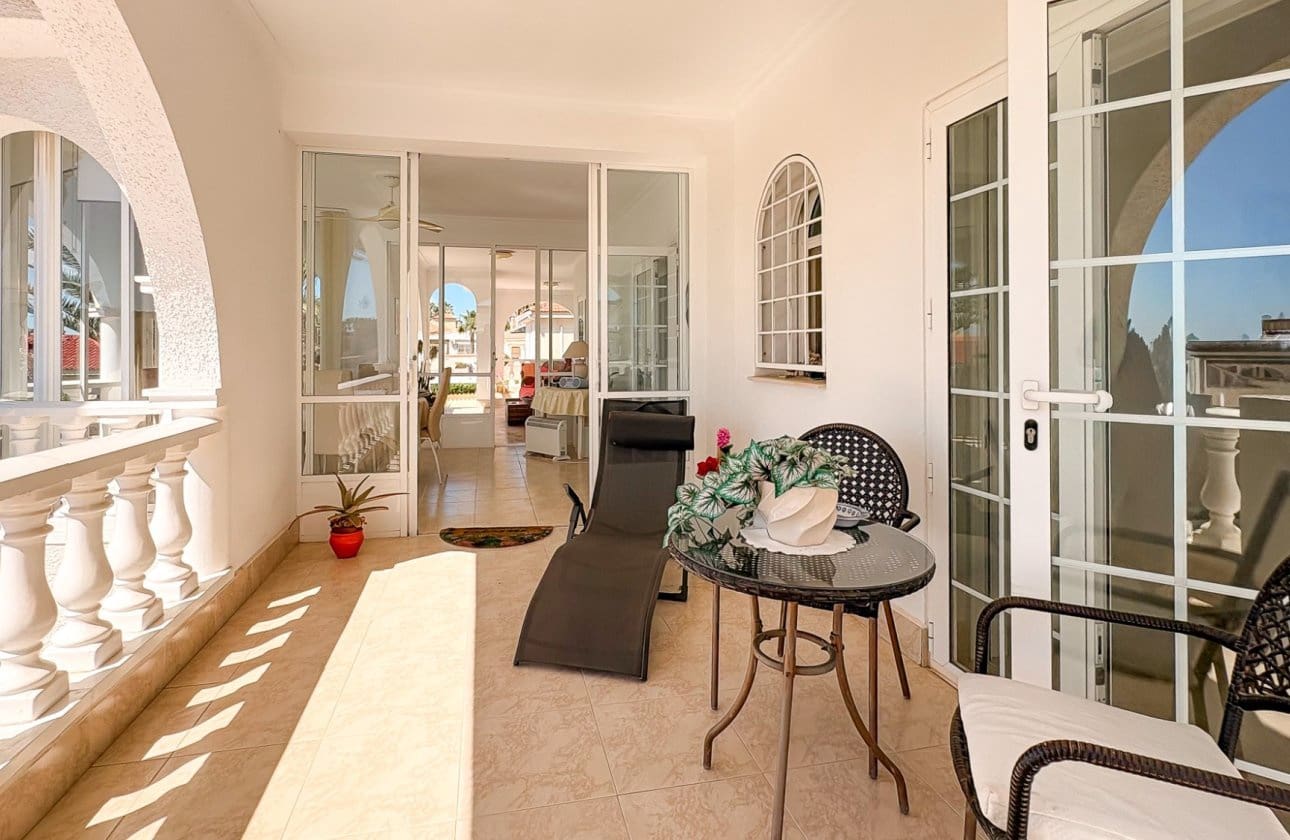 4 bedroom Villa for sale in Ciudad Quesada with pool - € 695,000 (Ref: 10171095)
