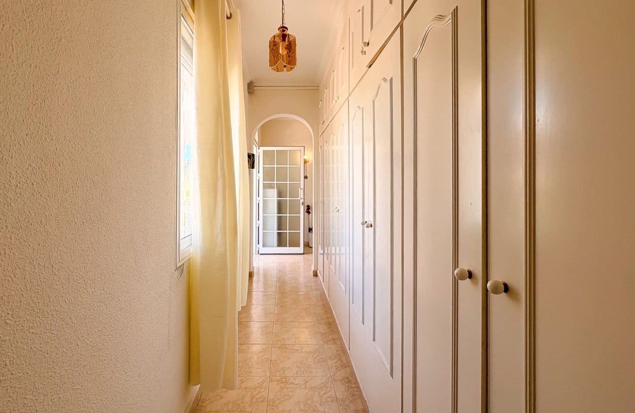 4 bedroom Villa for sale in Ciudad Quesada with pool - € 695,000 (Ref: 10171095)
