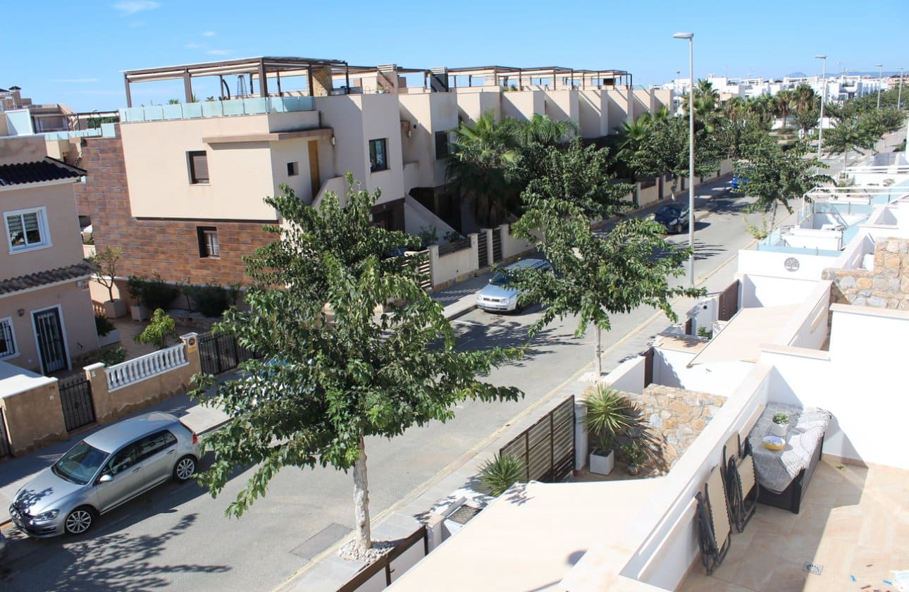 3 slaapkamer Huis te koop in Torre de la Horadada met zwembad garage - € 429.995 (Ref: 10171096)