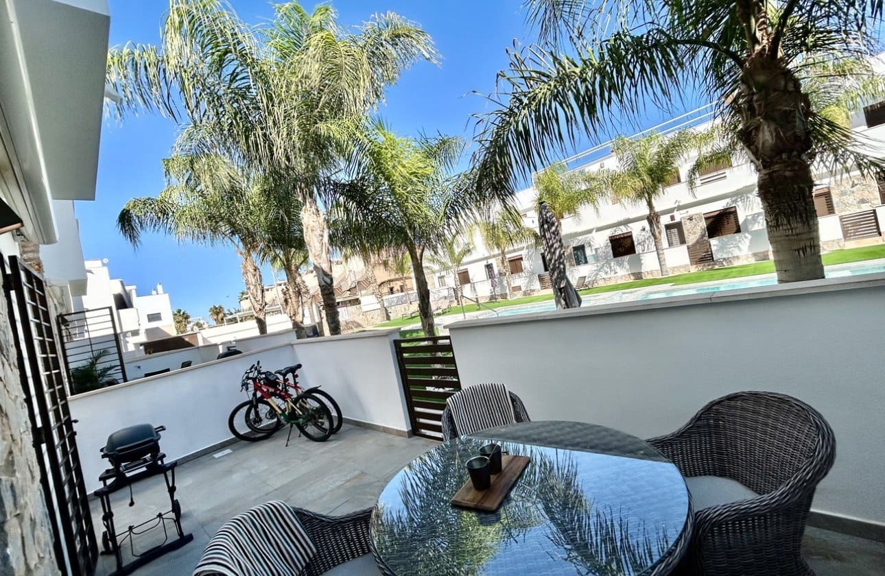 3 slaapkamer Huis te koop in Torre de la Horadada met zwembad garage - € 429.995 (Ref: 10171096)
