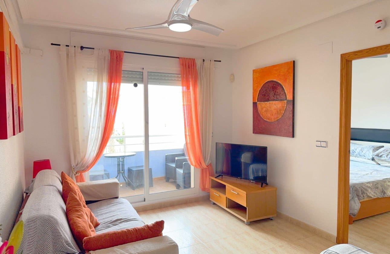 2 Zimmer Apartment zu verkaufen in Cabo Roig mit Pool Garage - 184.950 € (Ref: 10173994)