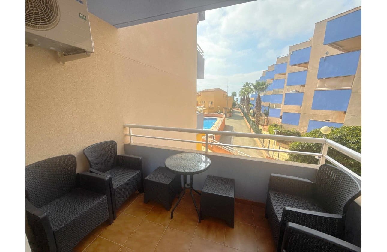 2 Zimmer Apartment zu verkaufen in Cabo Roig mit Pool Garage - 184.950 € (Ref: 10173994)