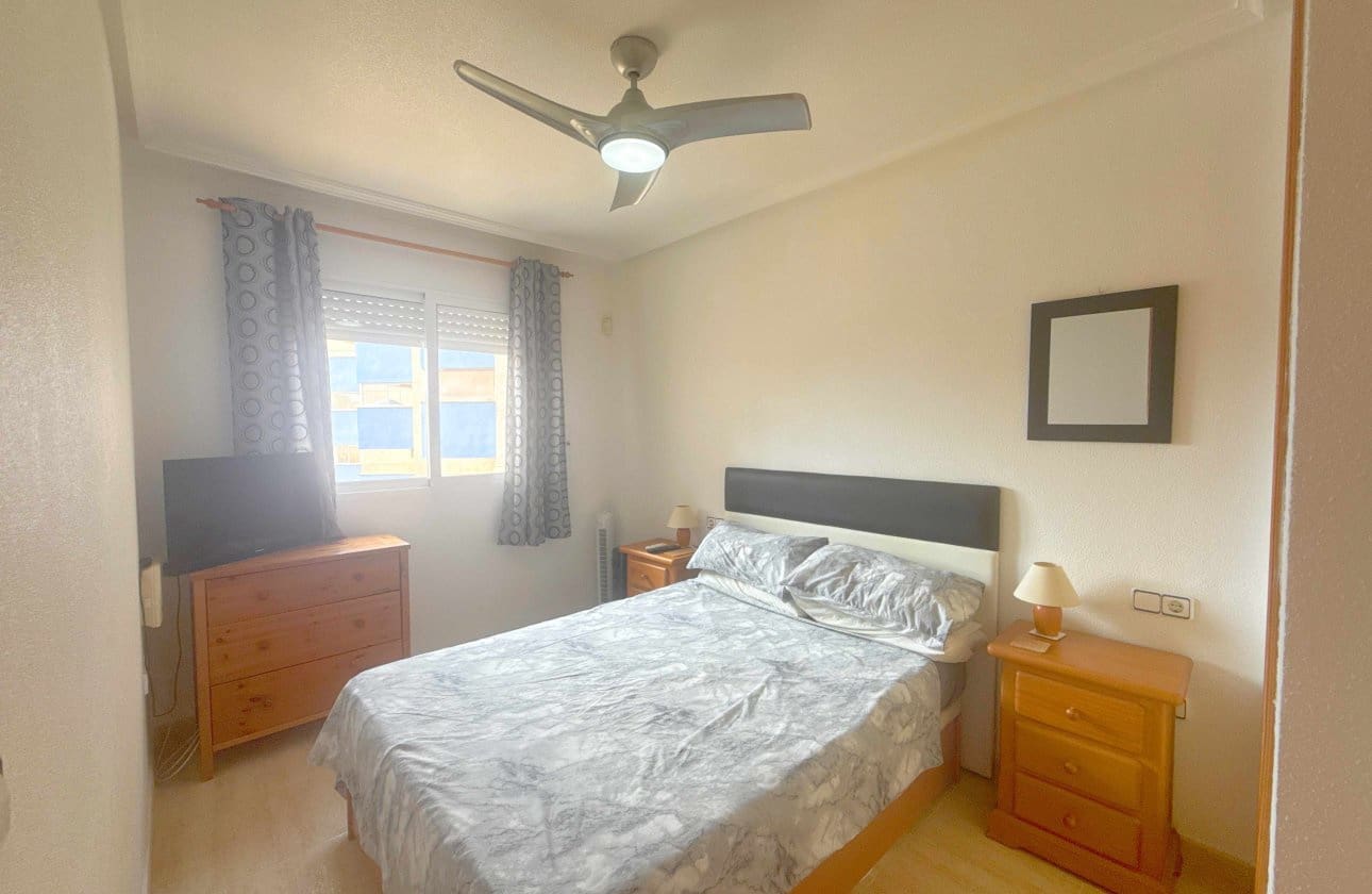 2 Zimmer Apartment zu verkaufen in Cabo Roig mit Pool Garage - 184.950 € (Ref: 10173994)
