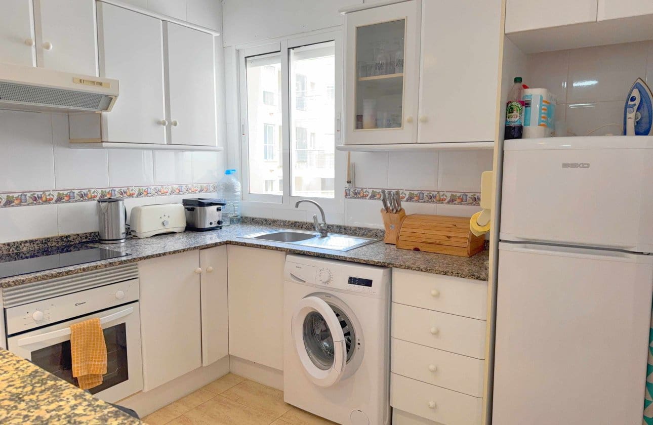 2 Zimmer Apartment zu verkaufen in Cabo Roig mit Pool Garage - 184.950 € (Ref: 10173994)