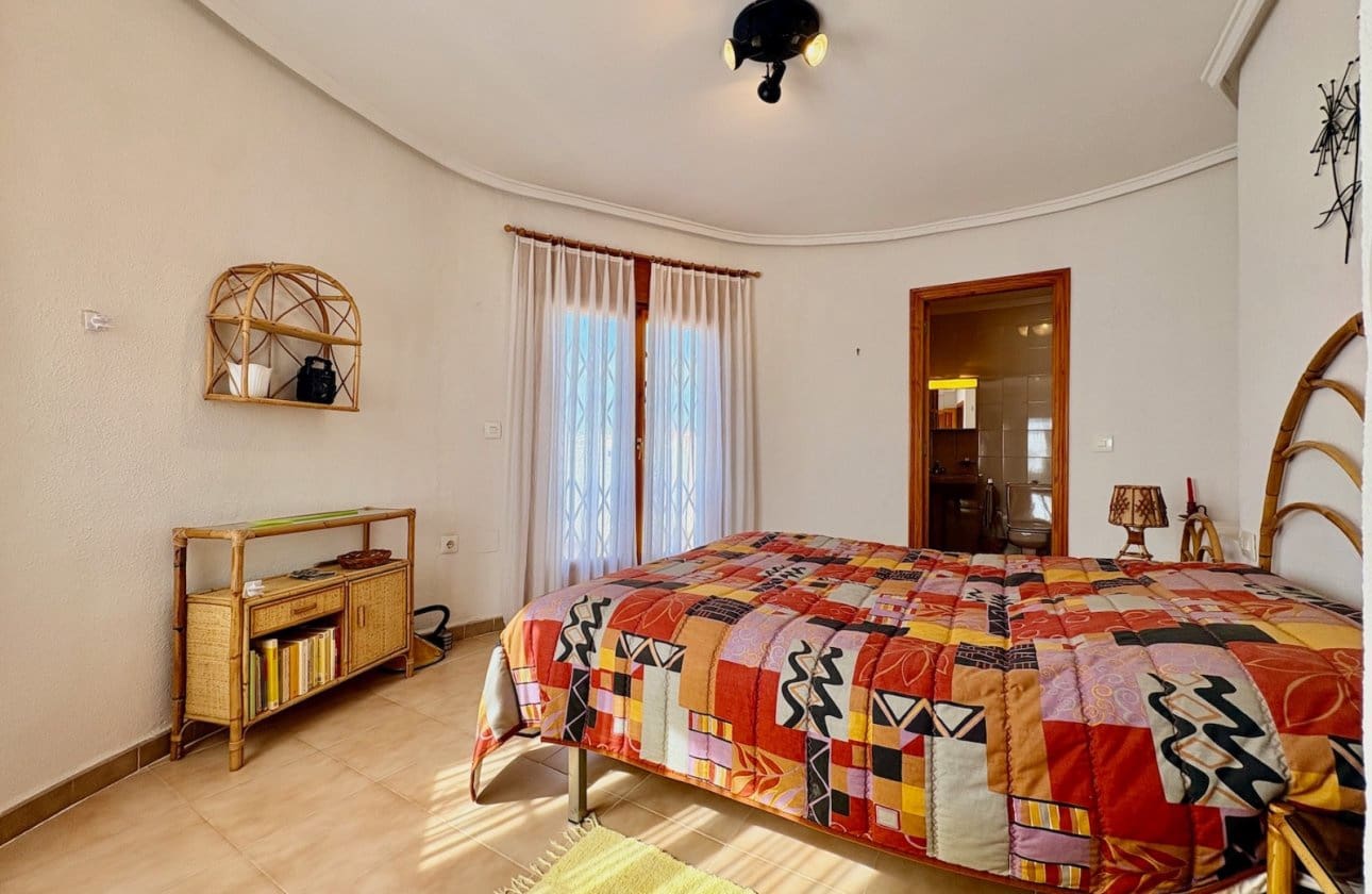 3 sypialnia Willa na sprzedaż w Ciudad Quesada z garażem - 320 000 € (Ref: 10176881)