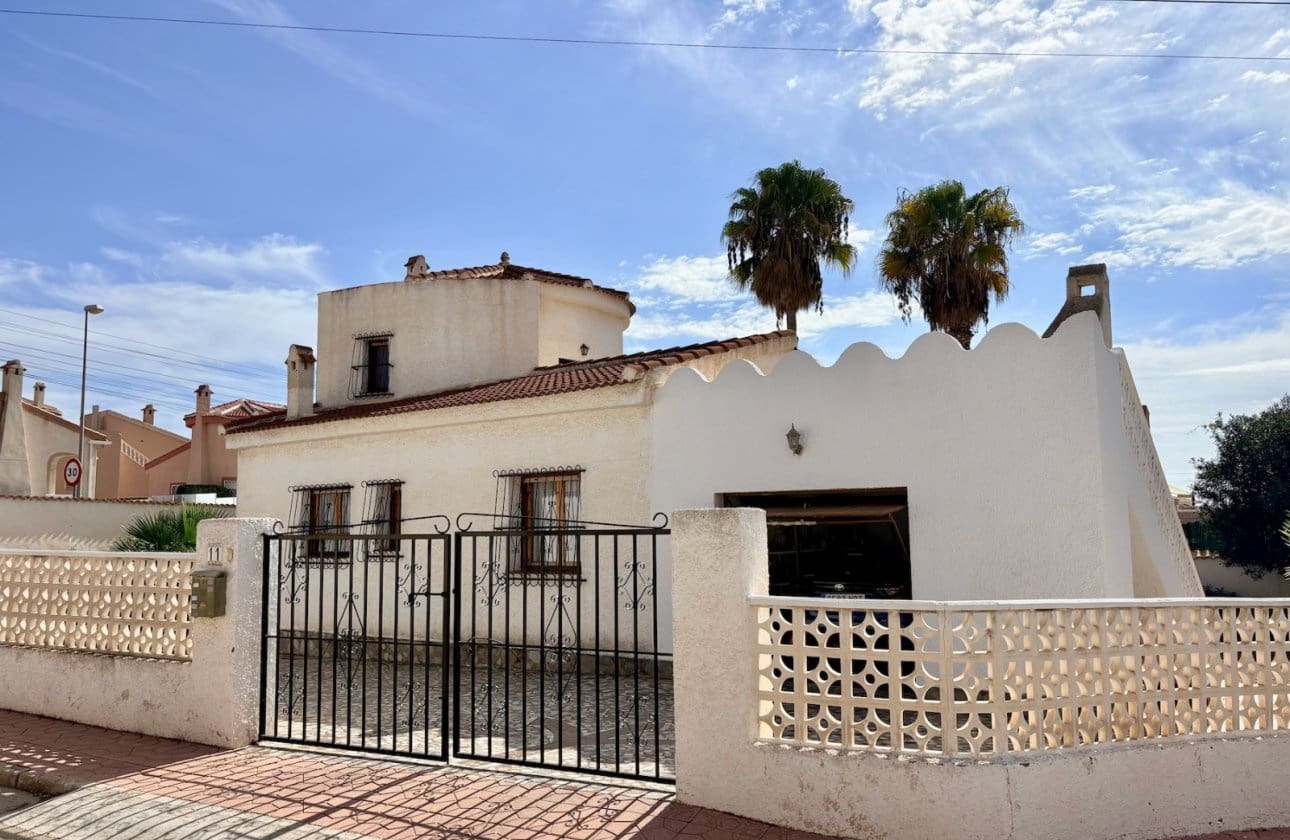 3 sypialnia Willa na sprzedaż w Ciudad Quesada z garażem - 320 000 € (Ref: 10176881)