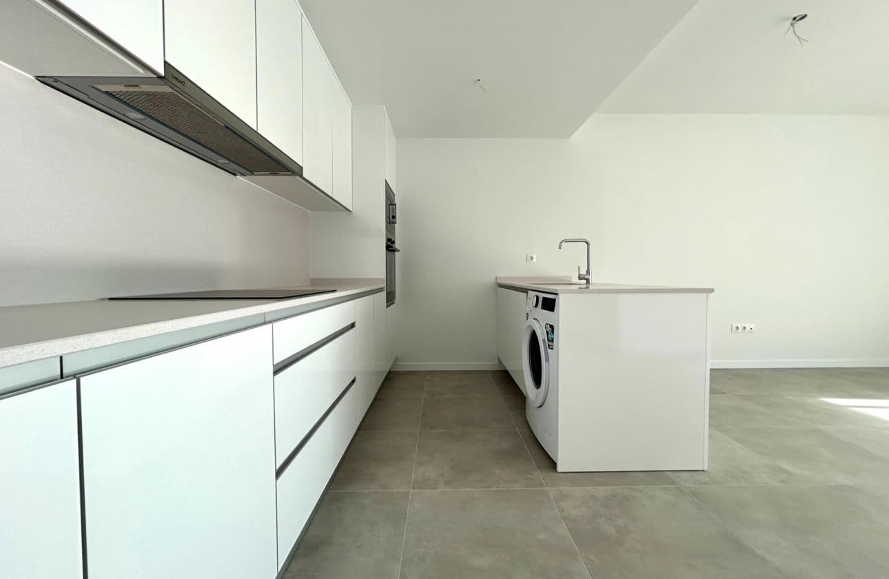 2 sypialnia Apartament na sprzedaż w Orihuela Costa z basenem garażem - 363 000 € (Ref: 10176883)