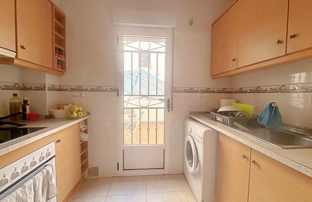2 soverom Bungalow til salgs i Torrevieja med svømmebasseng - € 162 500 (Ref: 10177498)