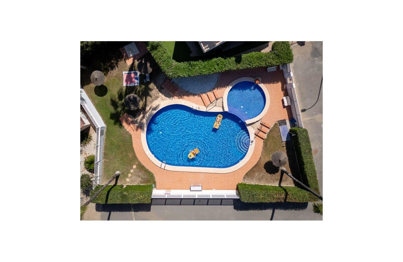 3 soveværelse Villa til salg i Orihuela Costa med swimmingpool garage - € 374.900 (Ref: 10187503)