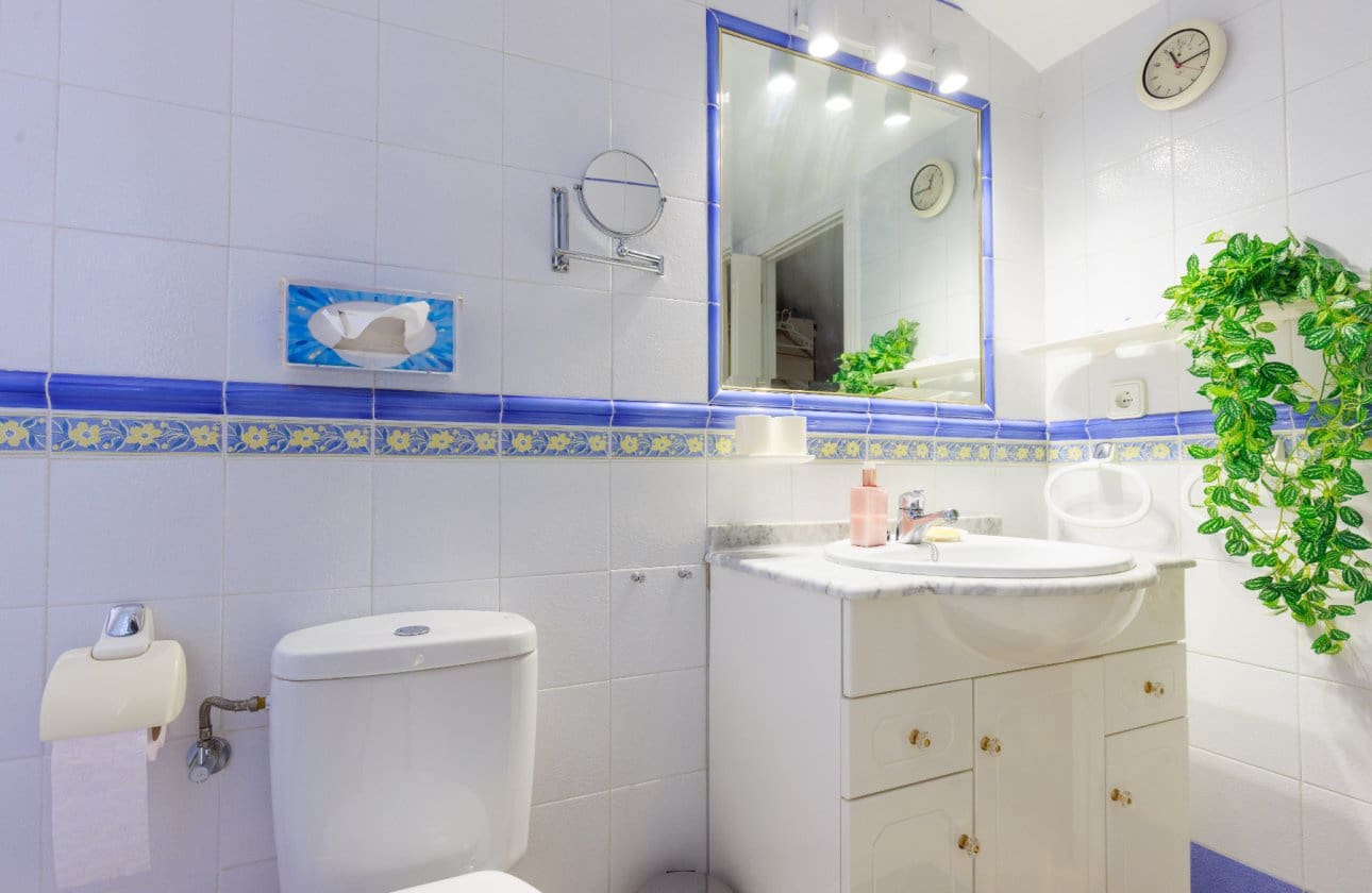 3 soveværelse Villa til salg i Orihuela Costa med swimmingpool garage - € 374.900 (Ref: 10187503)