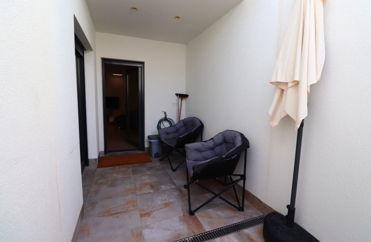 4 sovrum Hus till salu i Benijofar med pool - 354 999 € (Ref: 8966224)