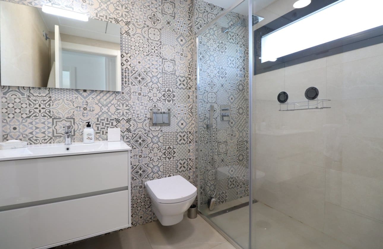 4 sovrum Hus till salu i Benijofar med pool - 354 999 € (Ref: 8966224)