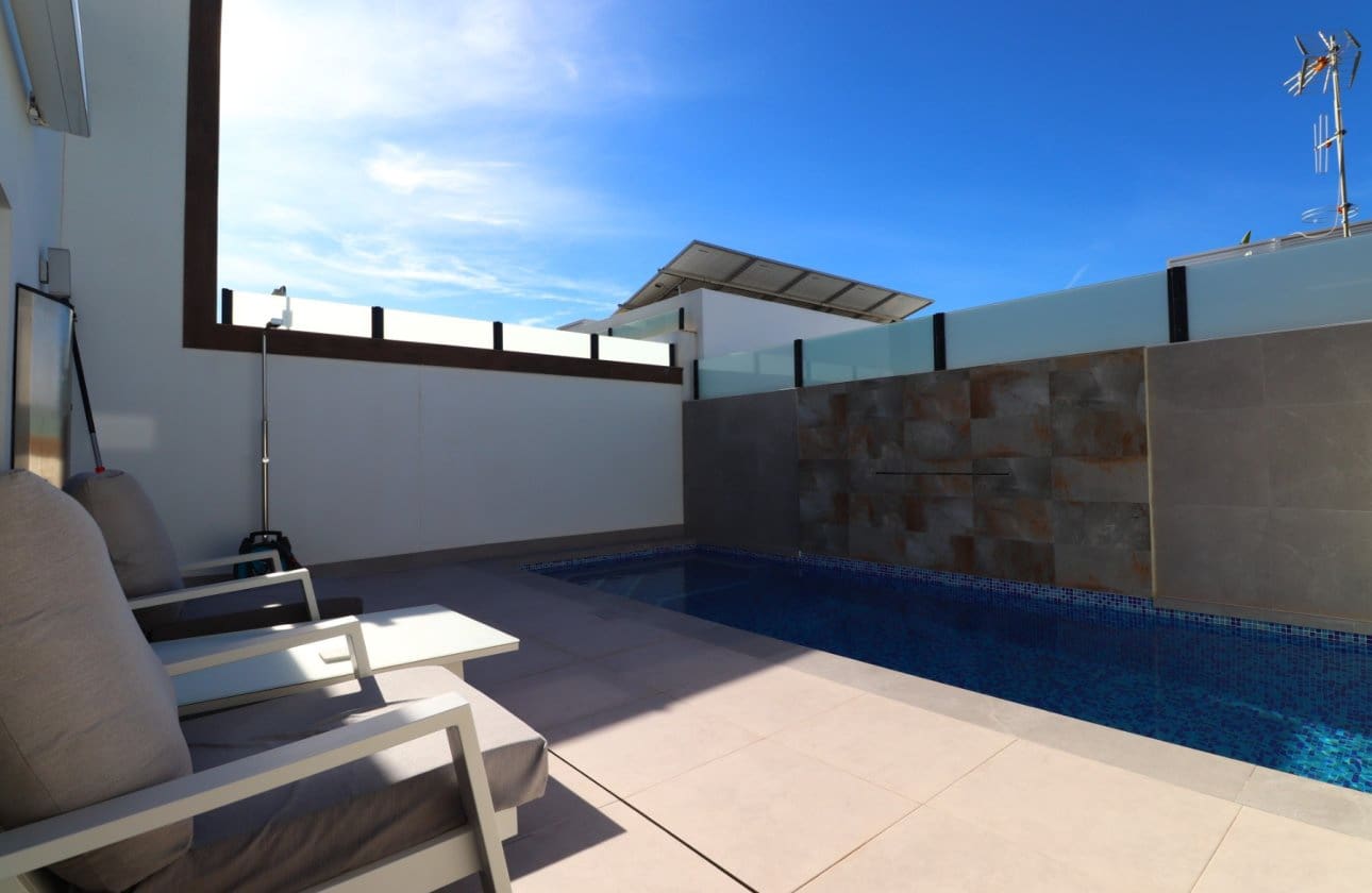 4 sovrum Hus till salu i Benijofar med pool - 354 999 € (Ref: 8966224)