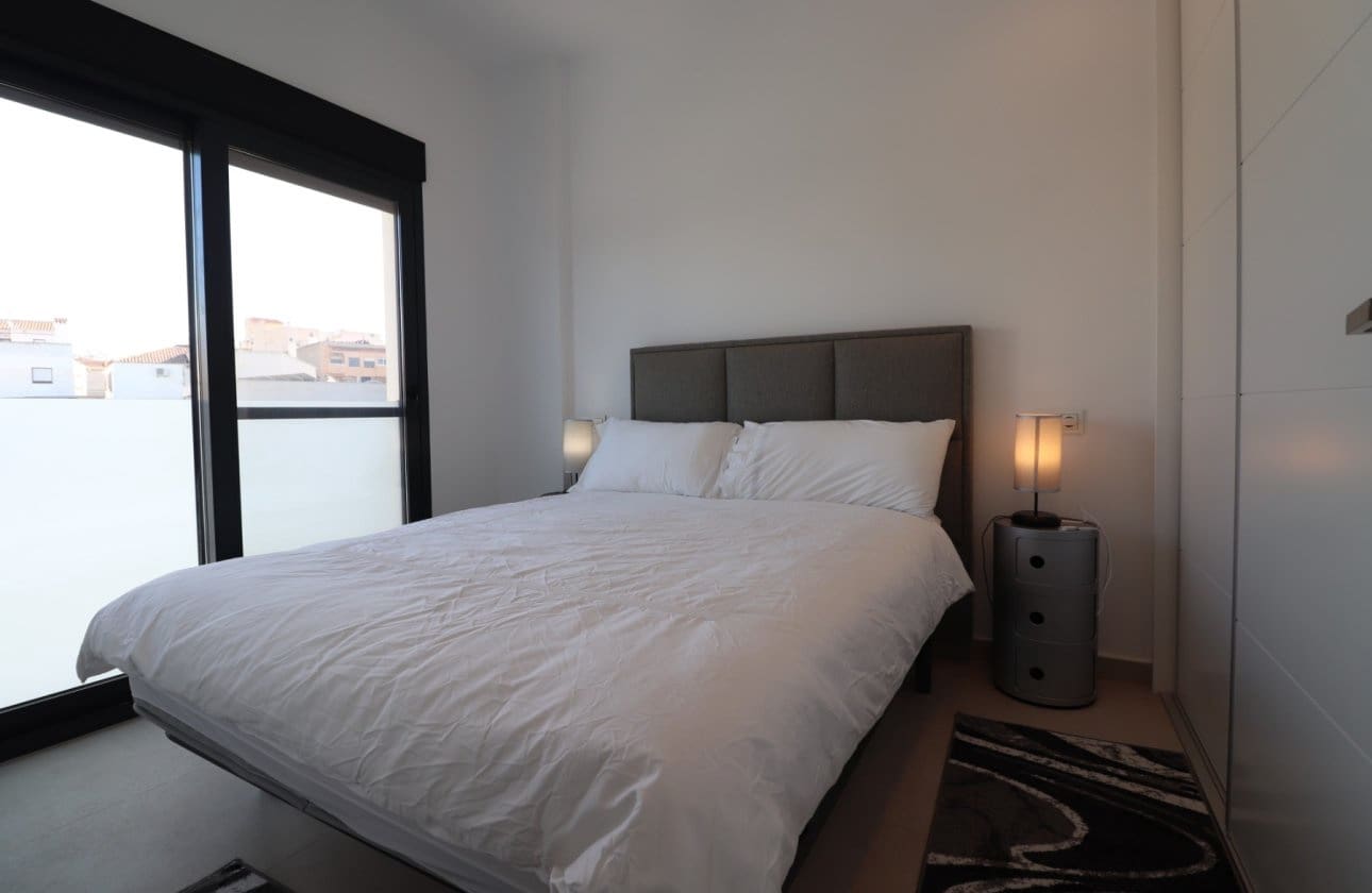 4 sovrum Hus till salu i Benijofar med pool - 354 999 € (Ref: 8966224)