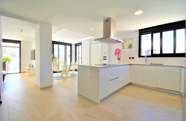 3 quarto Moradia para venda em Villamartin, Orihuela com piscina - 475 000 € (Ref: 8966225)