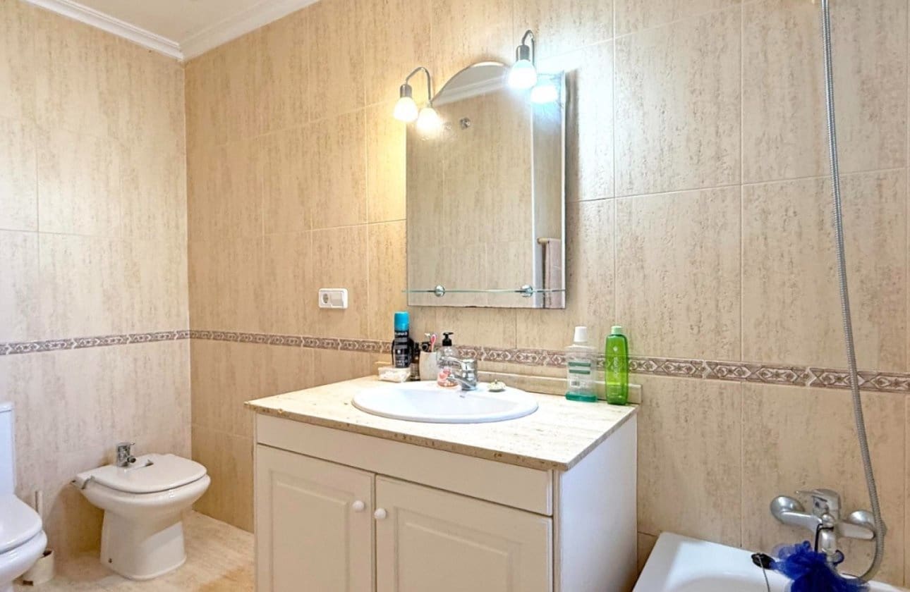 2 bedroom Apartment for sale in Campoamor with pool - € 215,000 (Ref: 8966240)