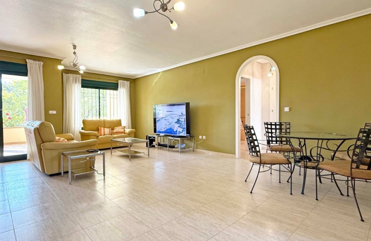 2 bedroom Apartment for sale in Campoamor with pool - € 215,000 (Ref: 8966240)