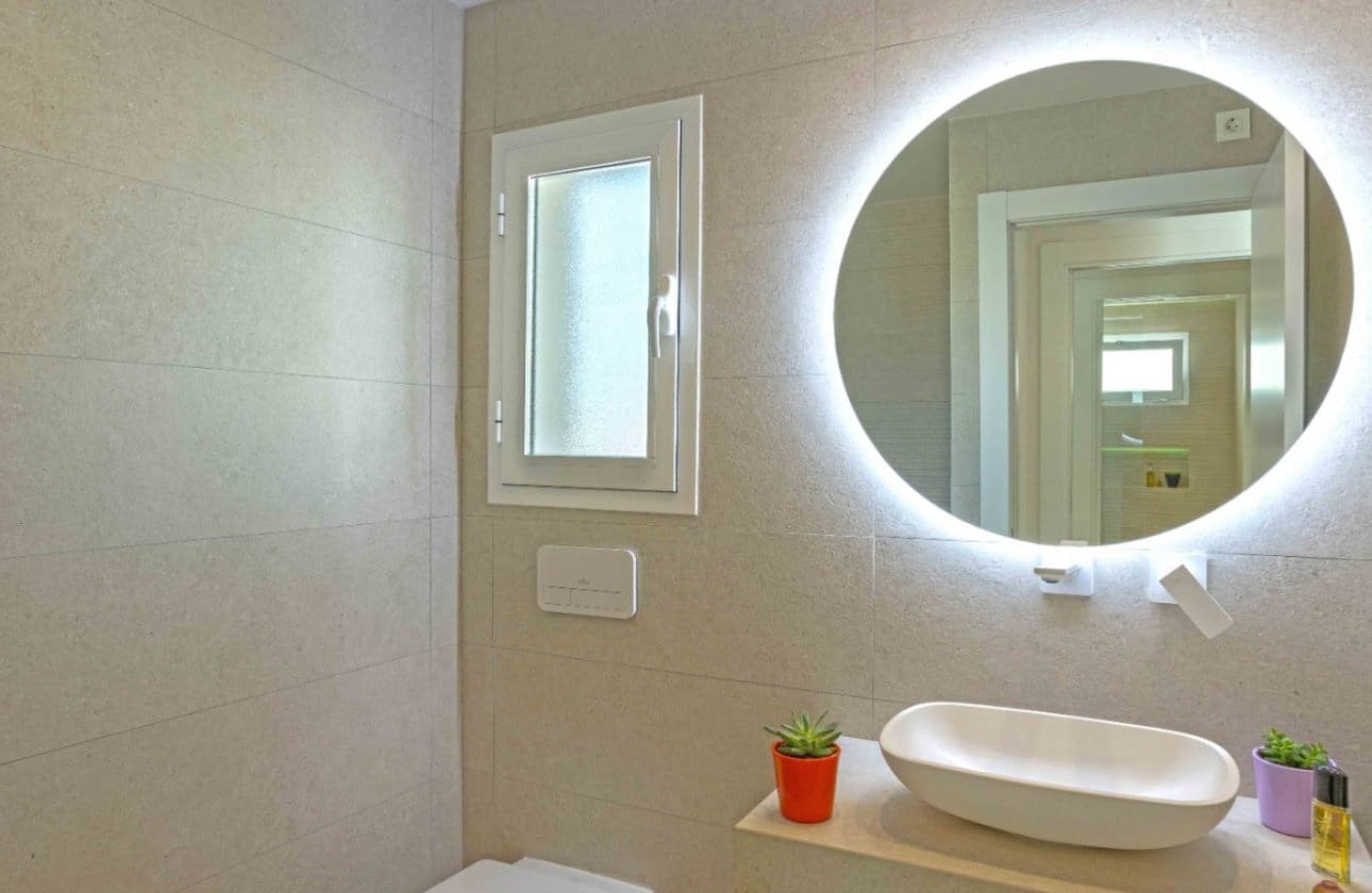 2 sypialnia Penthouse na sprzedaż w Villamartin z basenem - 299 950 € (Ref: 8966242)