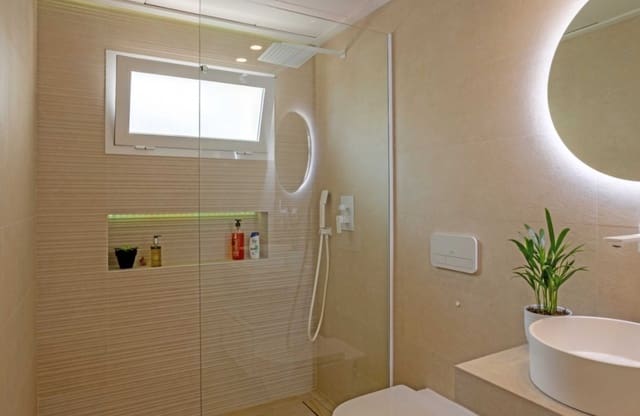 2 sypialnia Penthouse na sprzedaż w Villamartin, Orihuela z basenem - 299 950 € (Ref: 8966242)