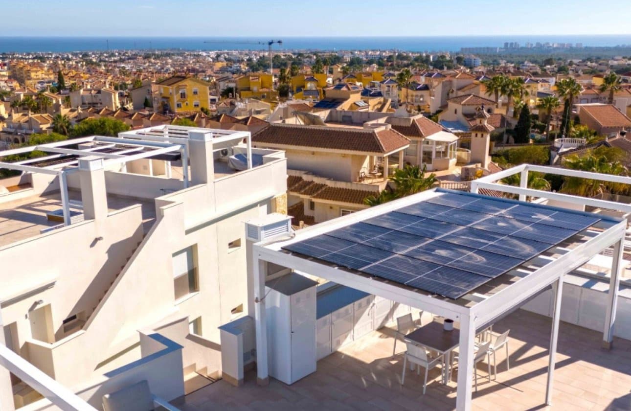 2 sypialnia Penthouse na sprzedaż w Villamartin z basenem - 299 950 € (Ref: 8966242)