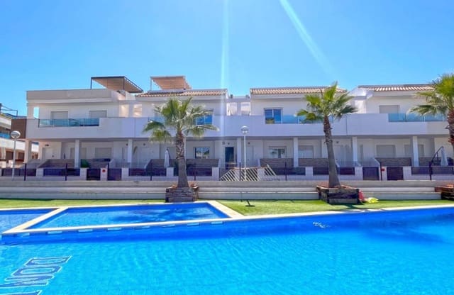 3 bedroom Townhouse for sale in Los Balcones with pool - € 299,000 (Ref: 8966245)
