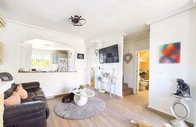 Chalet de 3 habitaciones en Pinar de Campoverde, Pilar de la Horadada en venta con piscina - 249.995 € (Ref: 8969046)