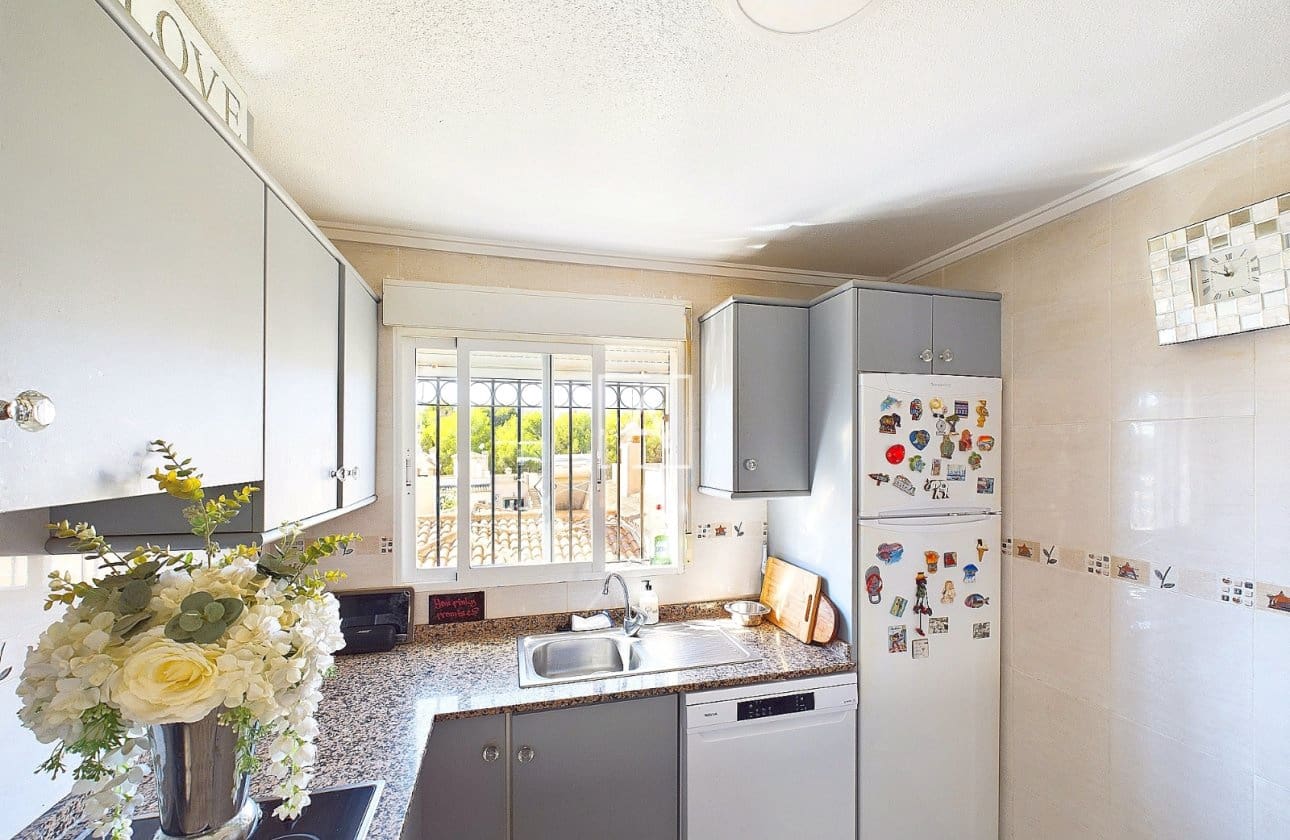 3 bedroom Villa for sale in Pinar de Campoverde with pool - € 249,995 (Ref: 8969046)