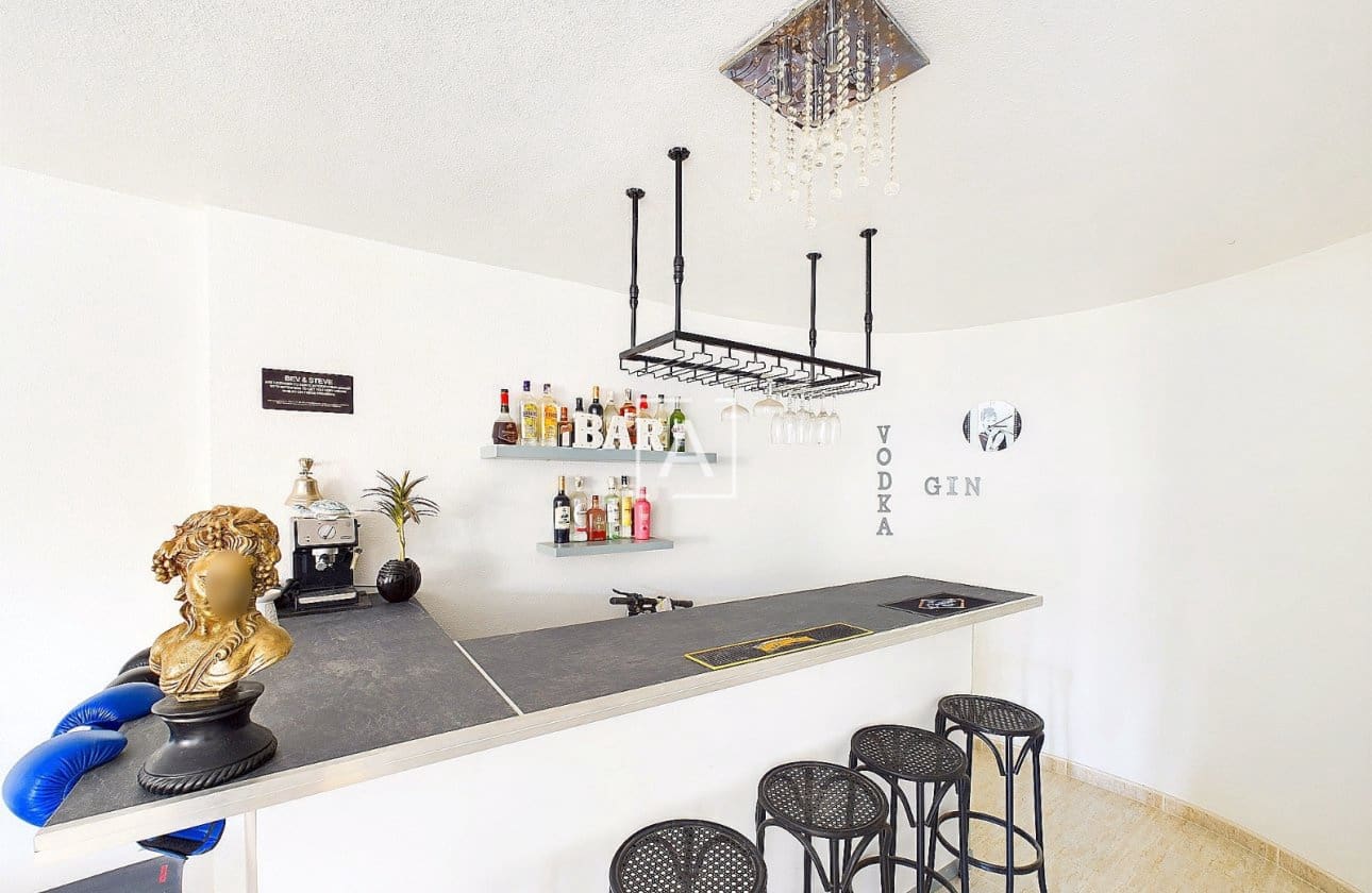 3 bedroom Villa for sale in Pinar de Campoverde with pool - € 249,995 (Ref: 8969046)