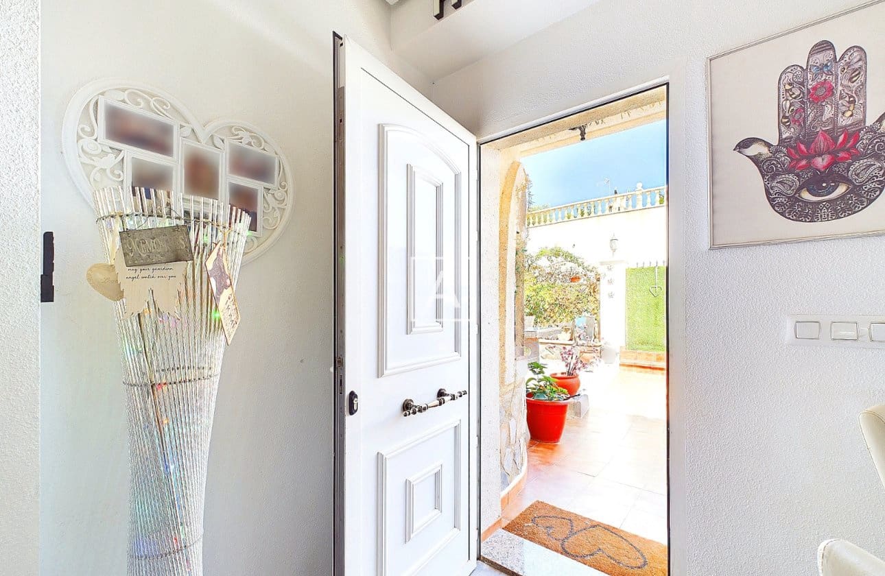 3 bedroom Villa for sale in Pinar de Campoverde with pool - € 249,995 (Ref: 8969046)