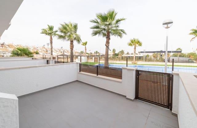 Casa de 3 habitaciones en Los Balcones en venta con piscina - 309.000 € (Ref: 8971290)