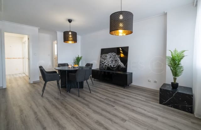 Casa de 3 habitaciones en Los Balcones en venta con piscina - 309.000 € (Ref: 8971290)